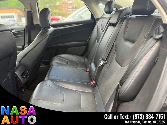 Vehicle view 28