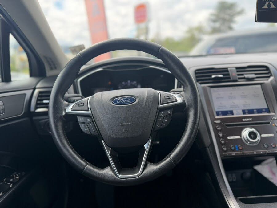 Vehicle view 9