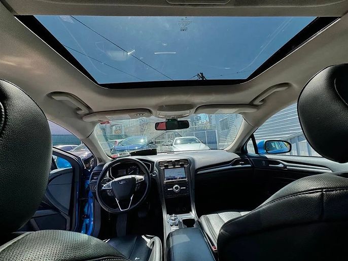 Vehicle view 5