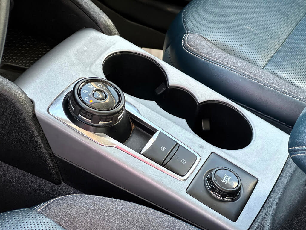 Vehicle view 13