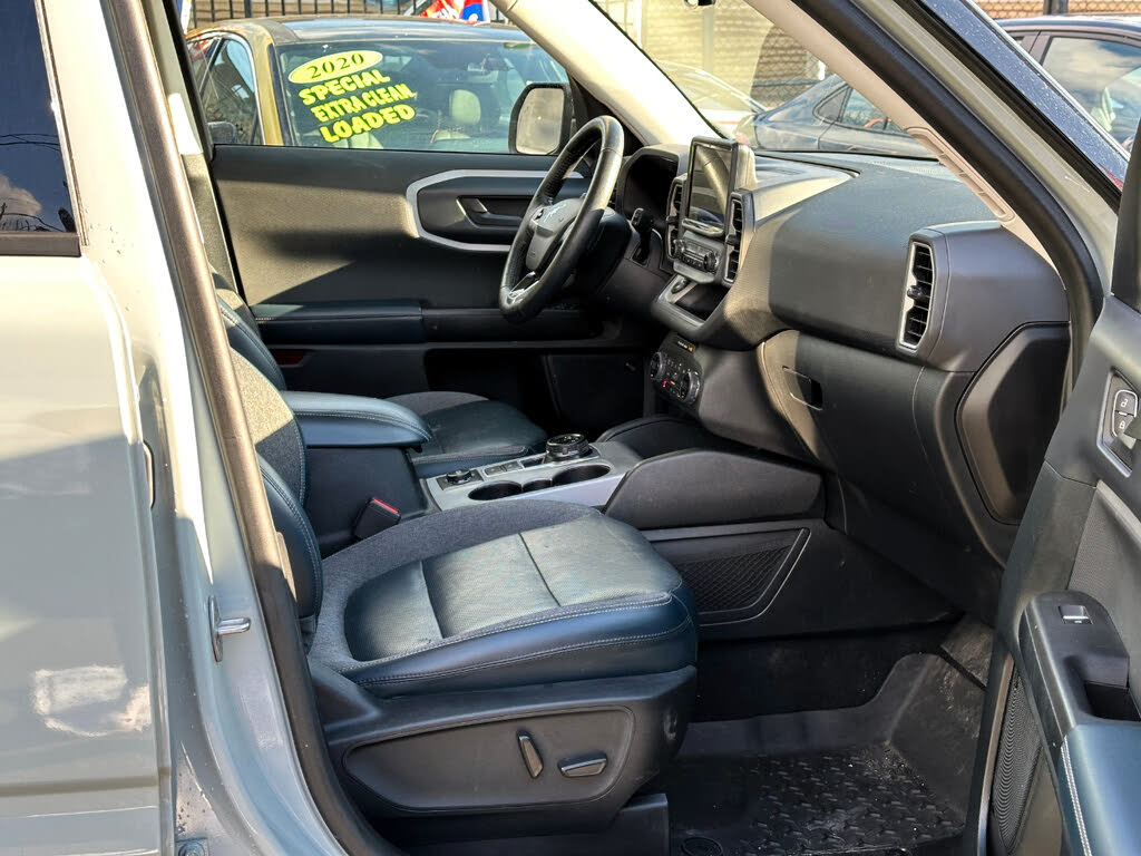 Vehicle view 14
