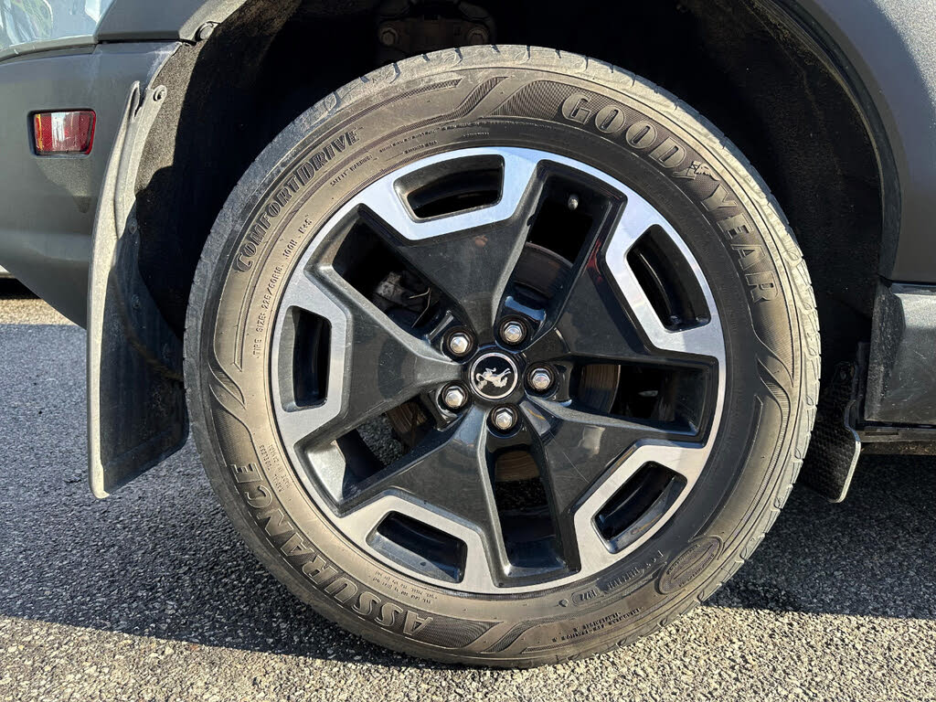 Vehicle view 17