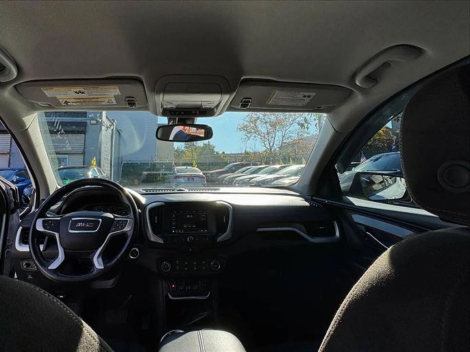 Vehicle view 5