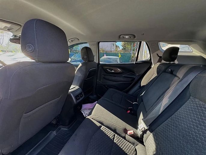 Vehicle view 6