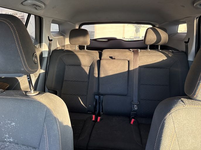 Vehicle view 14