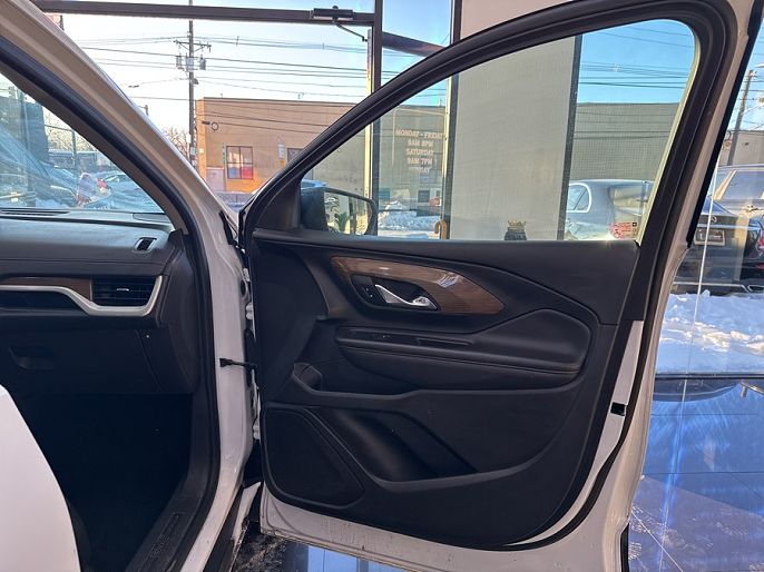 Vehicle view 22
