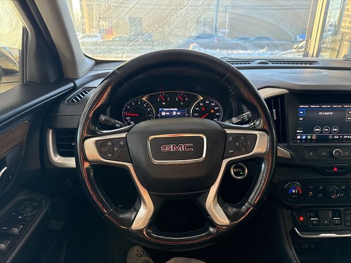 Vehicle view 8