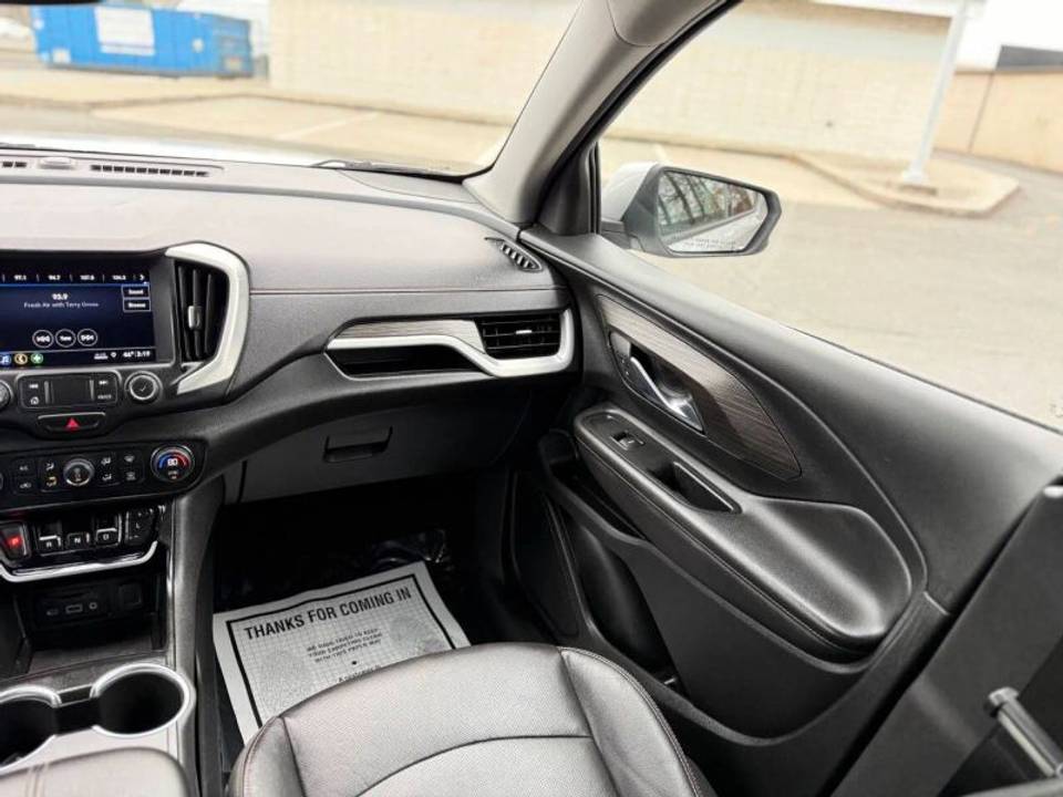 Vehicle view 16