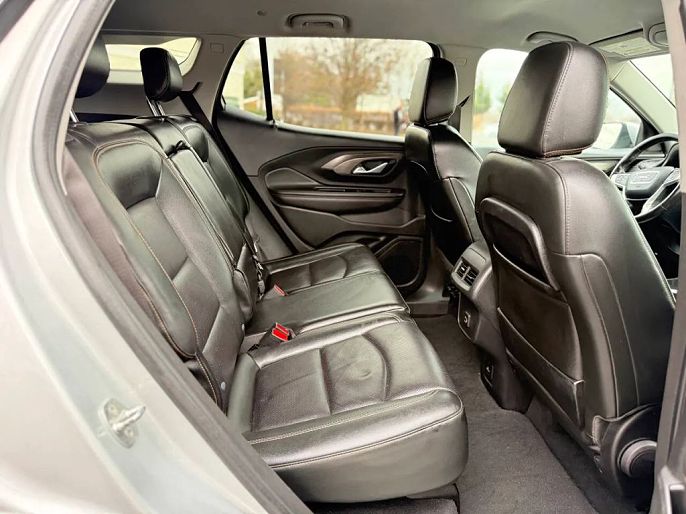 Vehicle view 34
