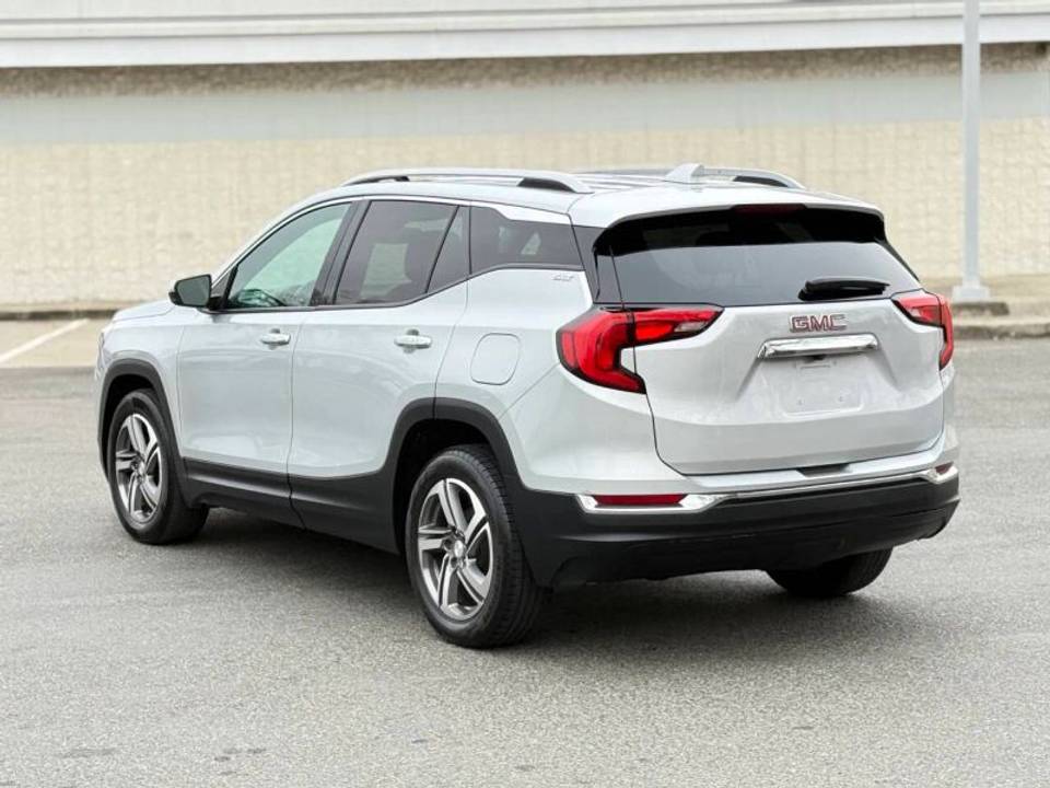 Vehicle view 8