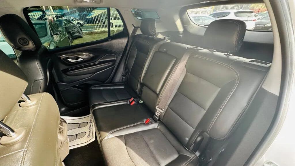 Vehicle view 16