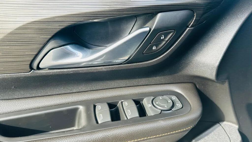 Vehicle view 18