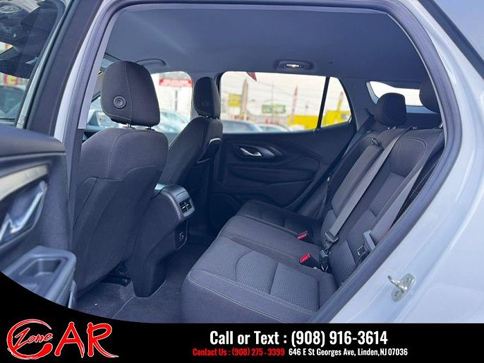 Vehicle view 19