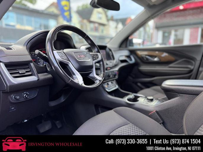Vehicle view 14
