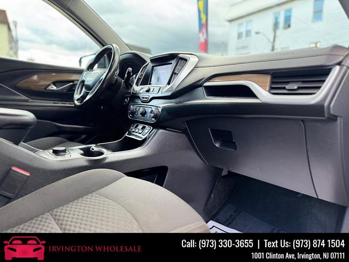 Vehicle view 18