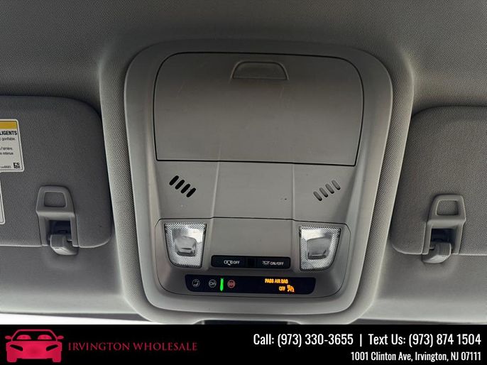 Vehicle view 33