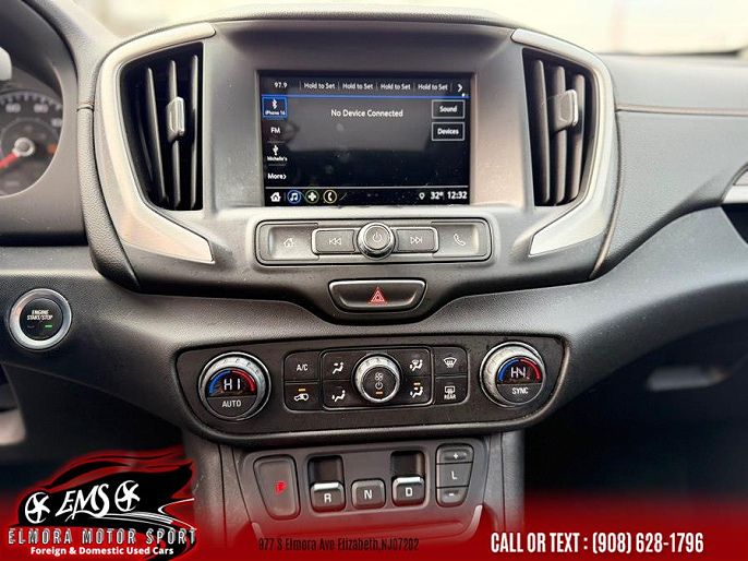 Vehicle view 25