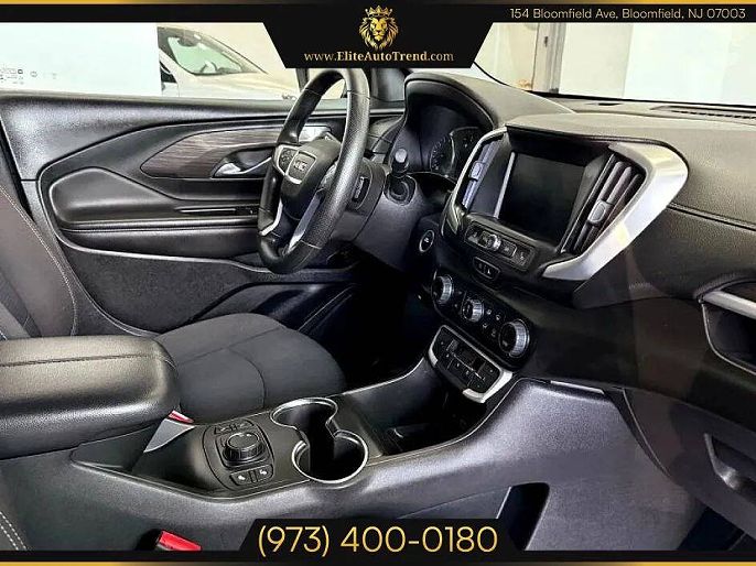 Vehicle view 11