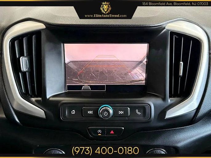 Vehicle view 14