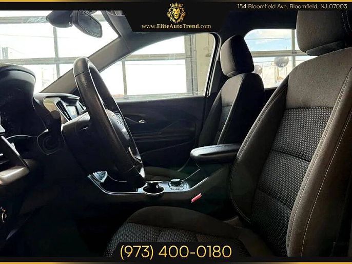 Vehicle view 19