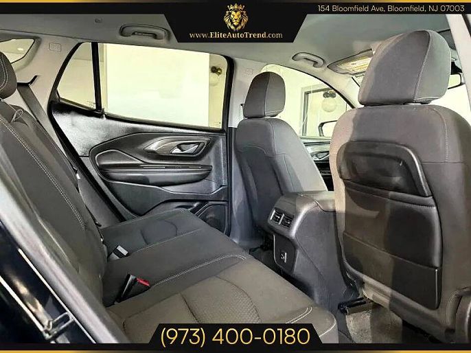 Vehicle view 28