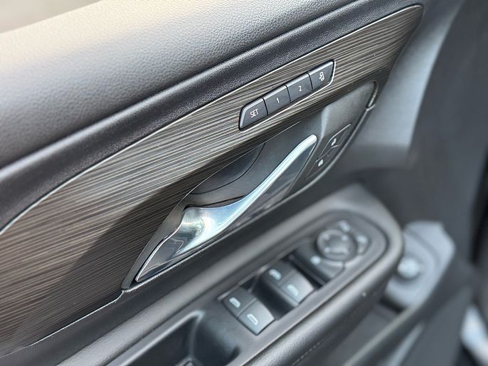 Vehicle view 26