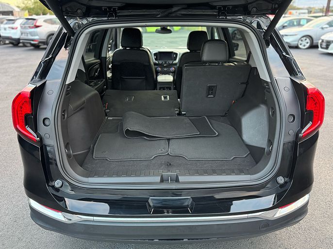 Vehicle view 37