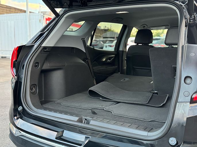 Vehicle view 39