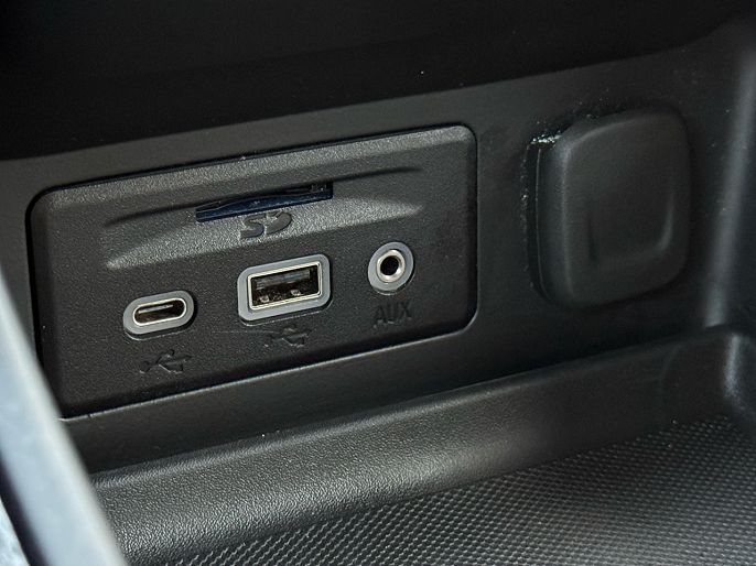 Vehicle view 67