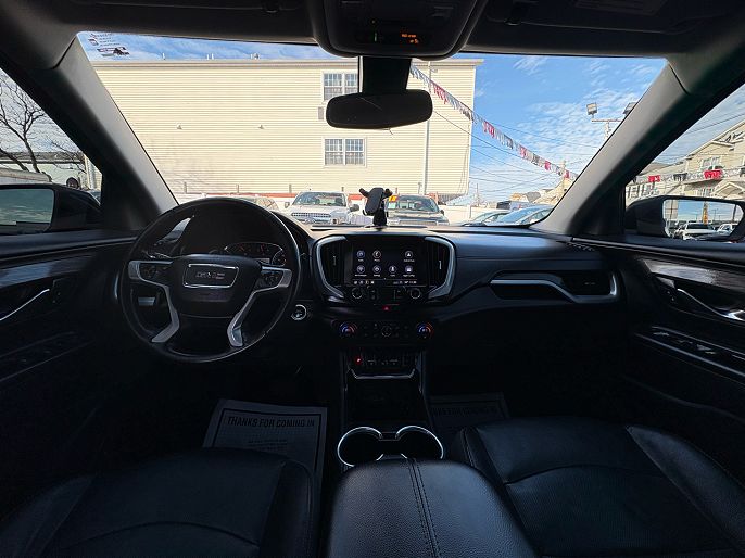 Vehicle view 18