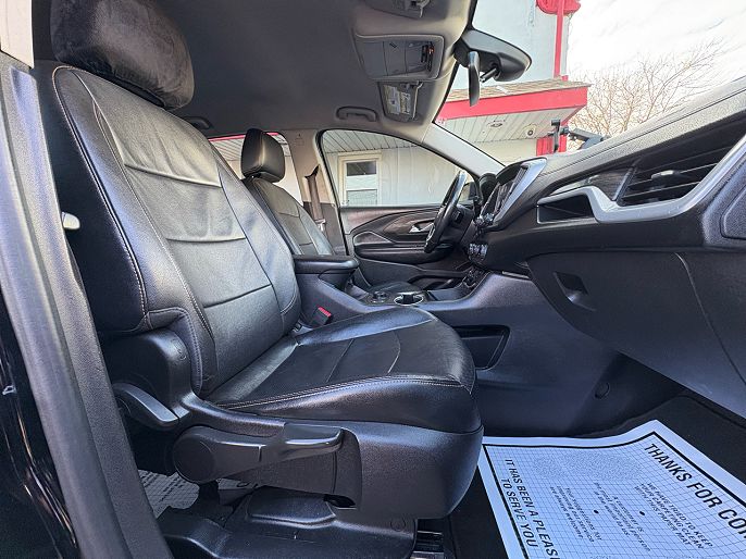 Vehicle view 27