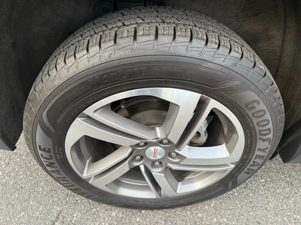 Vehicle view 12