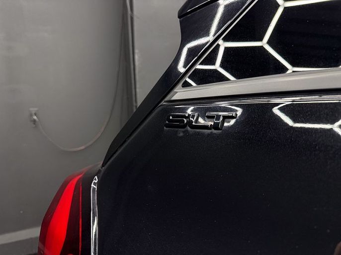 Vehicle view 7