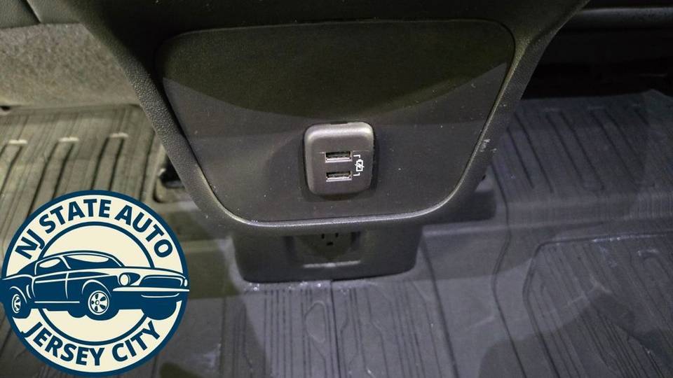 Vehicle view 29