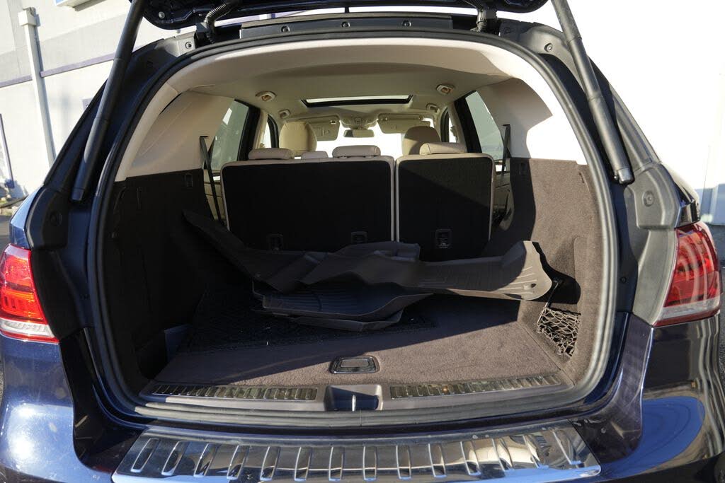 Vehicle view 15