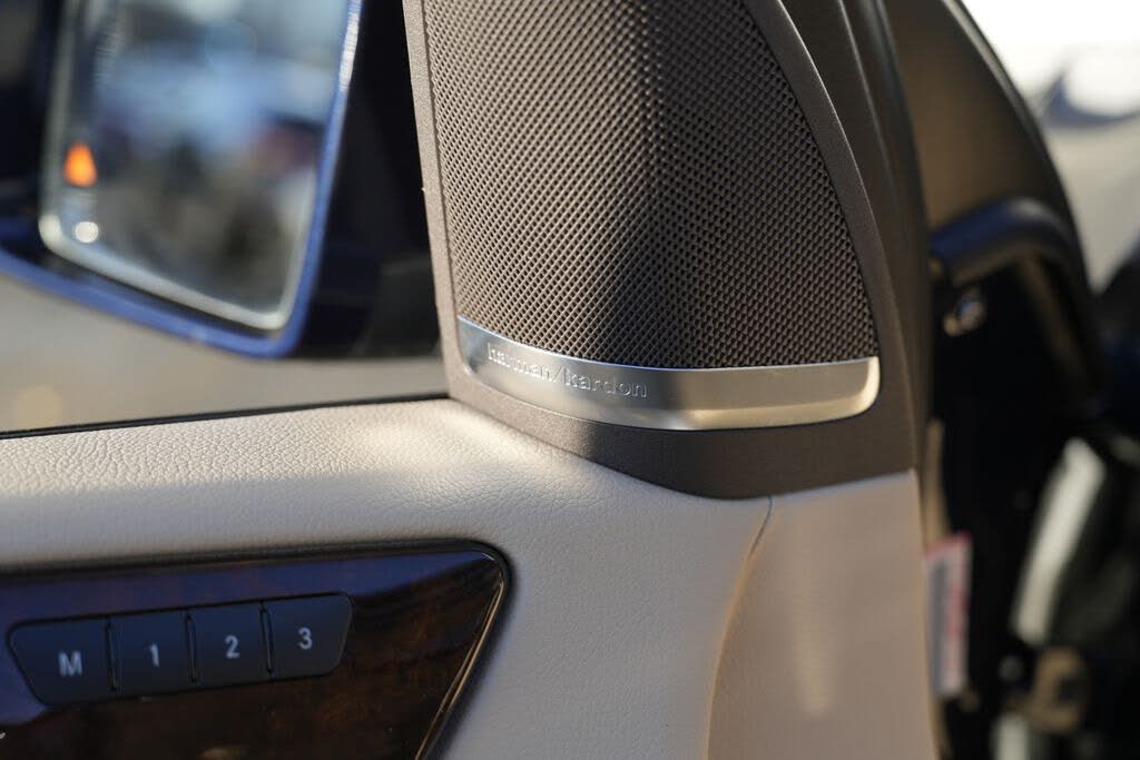 Vehicle view 21