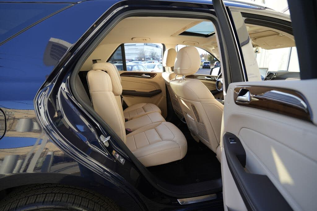 Vehicle view 31