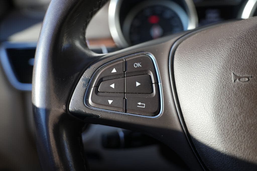 Vehicle view 47