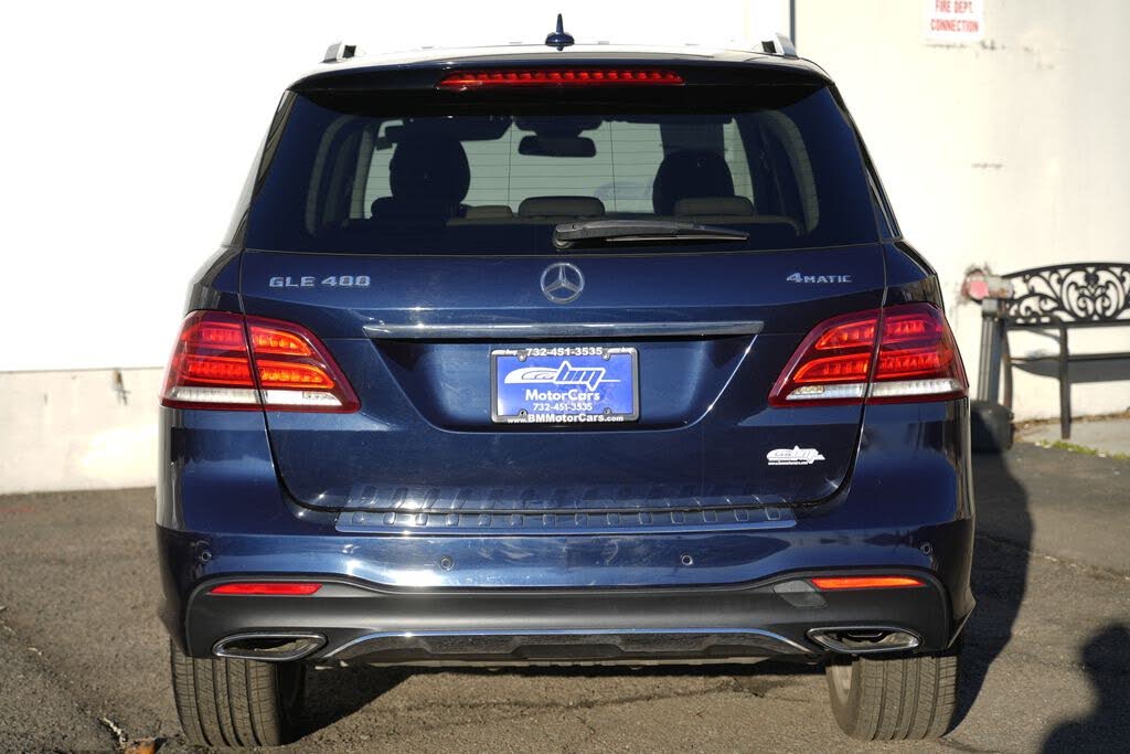 Vehicle view 6