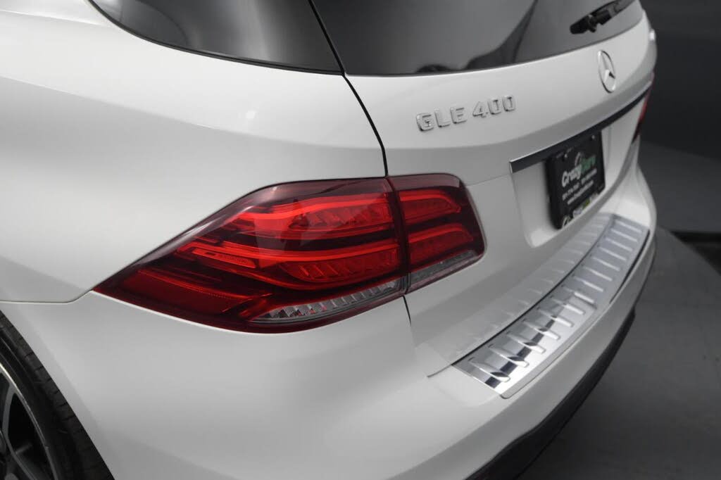 Vehicle view 15