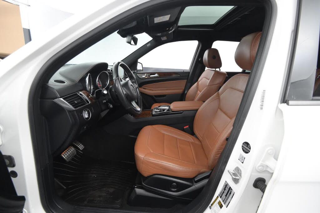 Vehicle view 38