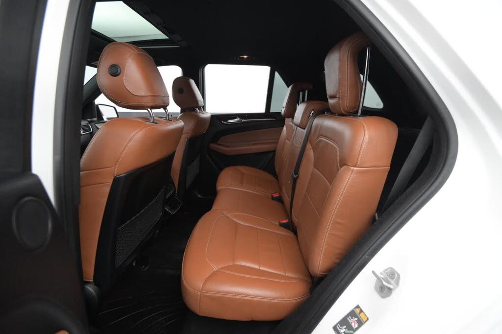 Vehicle view 43