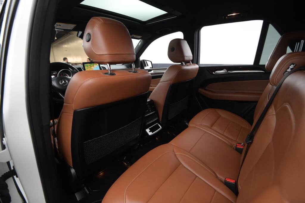 Vehicle view 44