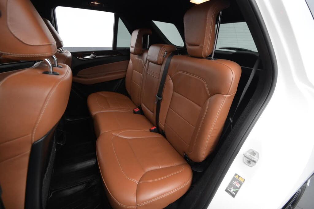 Vehicle view 45