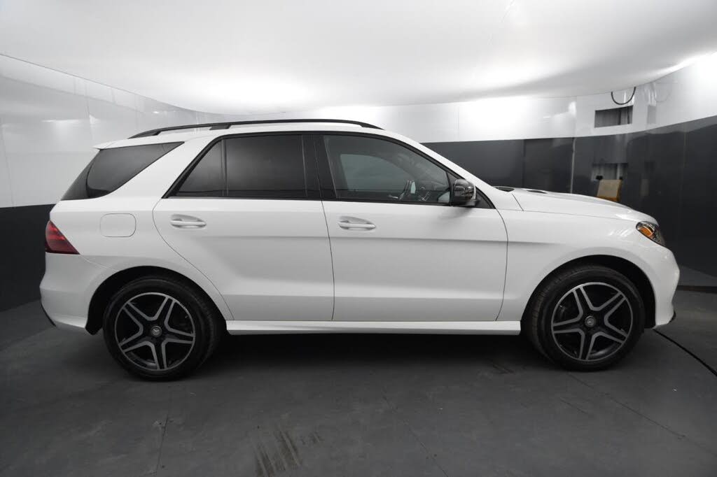 Vehicle view 6