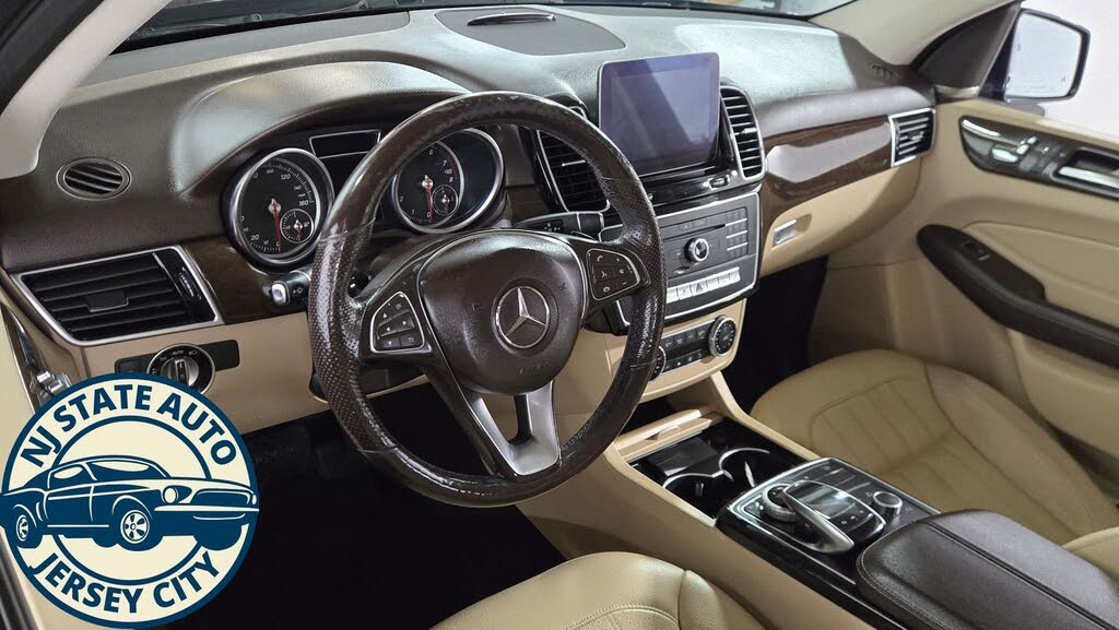 Vehicle view 11