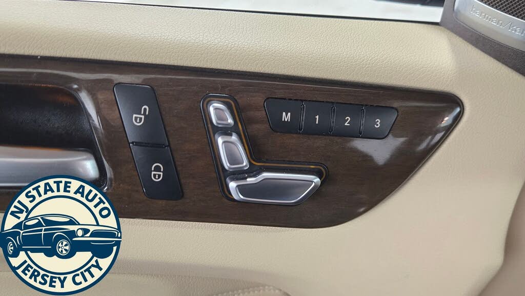 Vehicle view 23