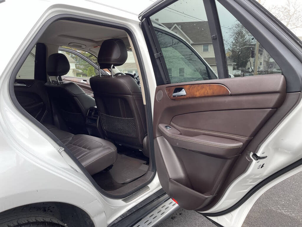 Vehicle view 12
