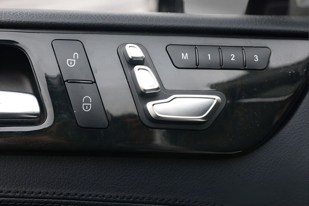 Vehicle view 23