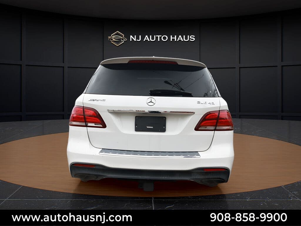 Vehicle view 6